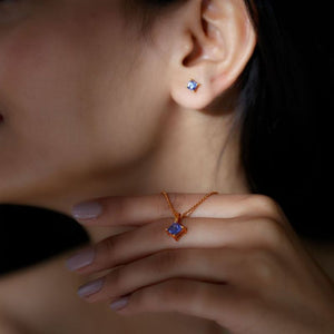 Tanzanite Necklace and Earrings.jpg__PID:4cee4de9-93e1-4642-acbc-44c23d78ab2a