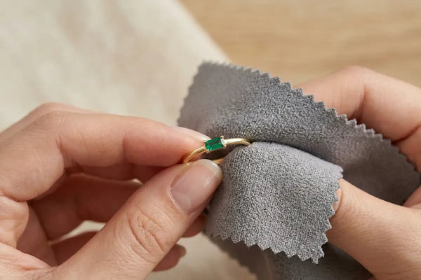 How to Care for an Emerald Jewel