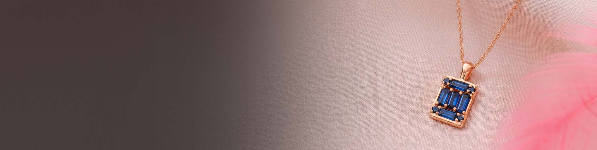 Colliers Saphir Or Rose