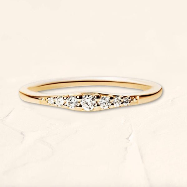 Sushma diamond pavé wedding band in gradient yellow gold