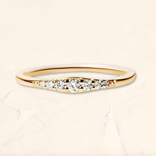 Sushma diamond pavé wedding band in gradient yellow gold
