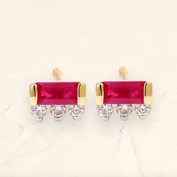 Prana Baguette ruby ​​and diamond earrings
