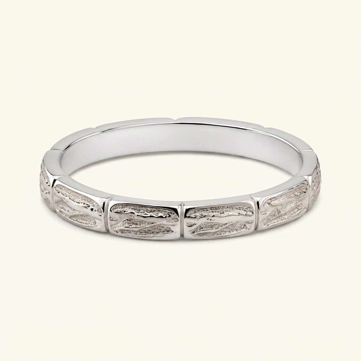 Sobek crocodile scale wedding band in 18K white gold, men's 2.7mm ring