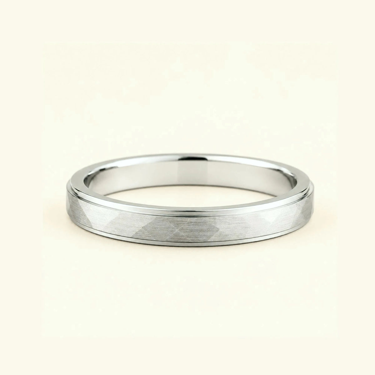 Men's hammered 4mm white gold wedding band Akmon