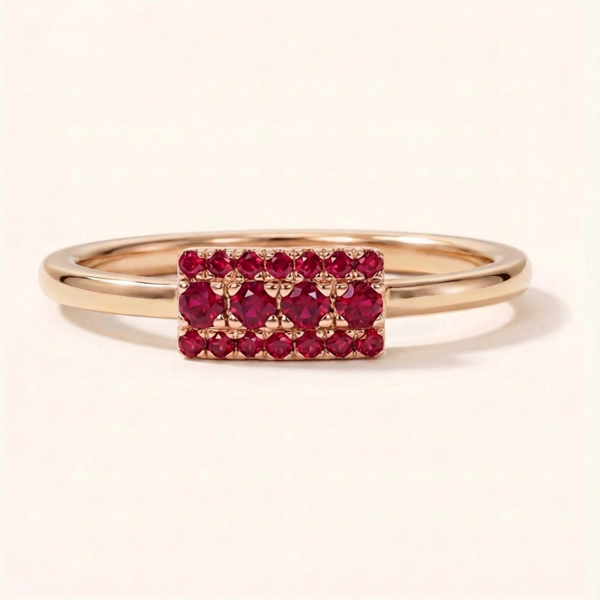 Bague art déco Sapna XL en or rose sertie de rubis