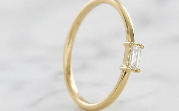 Bague de Fiançailles : Comment Choisir sans se Tromper ?