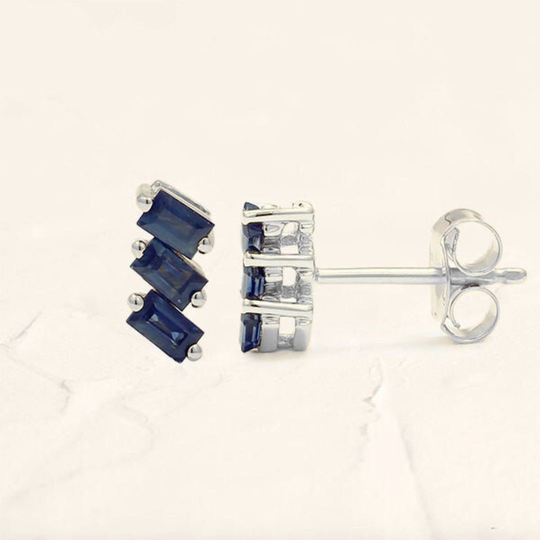 Jivane sapphire trio baguette earrings in white gold