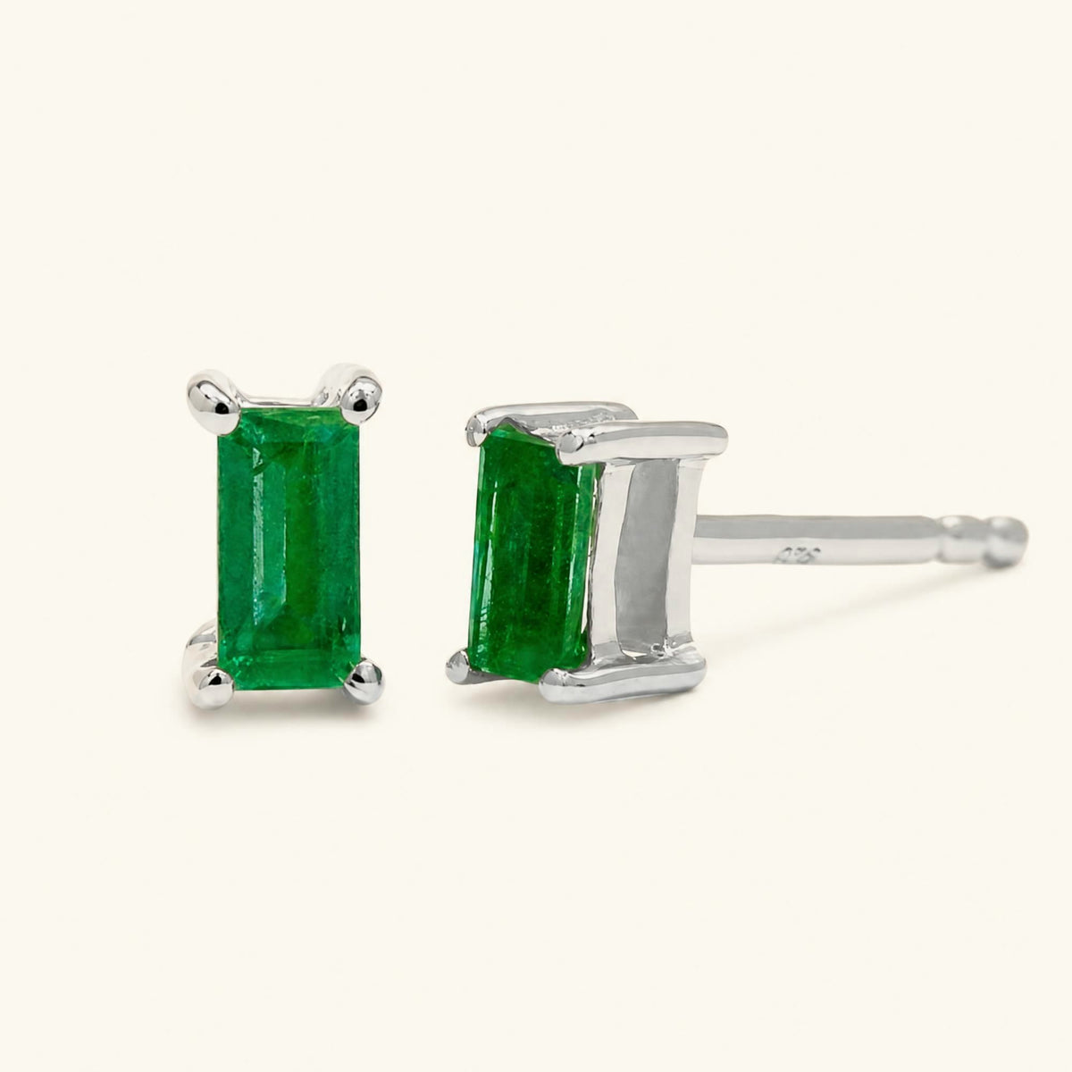 Shanti Emerald Earrings - white gold