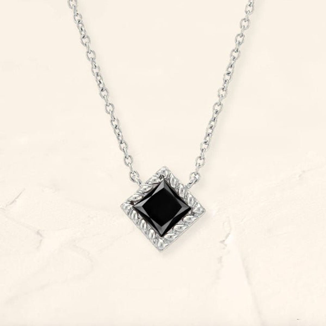 Collier diamant noir or blanc Indrani