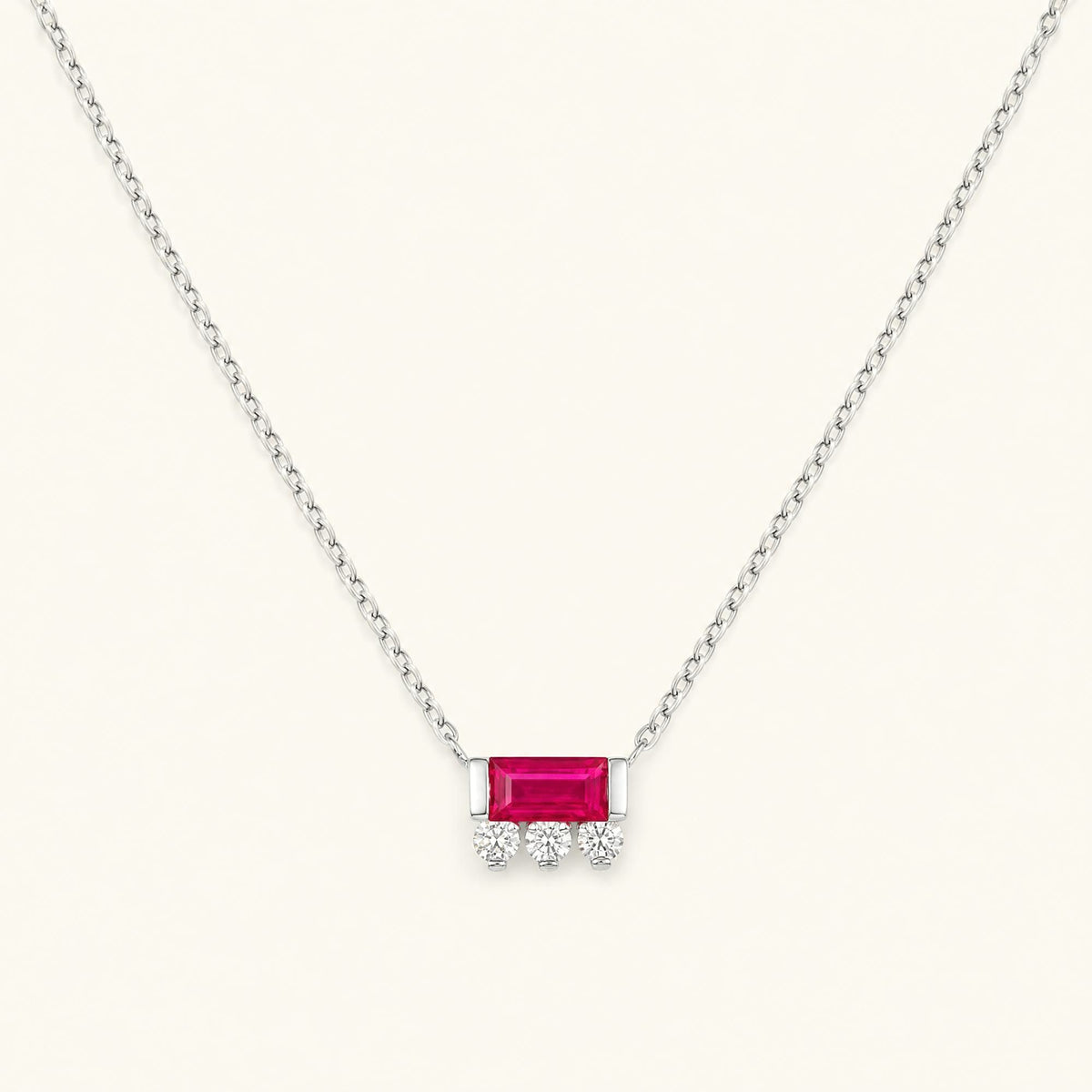 Prana necklace ruby white gold