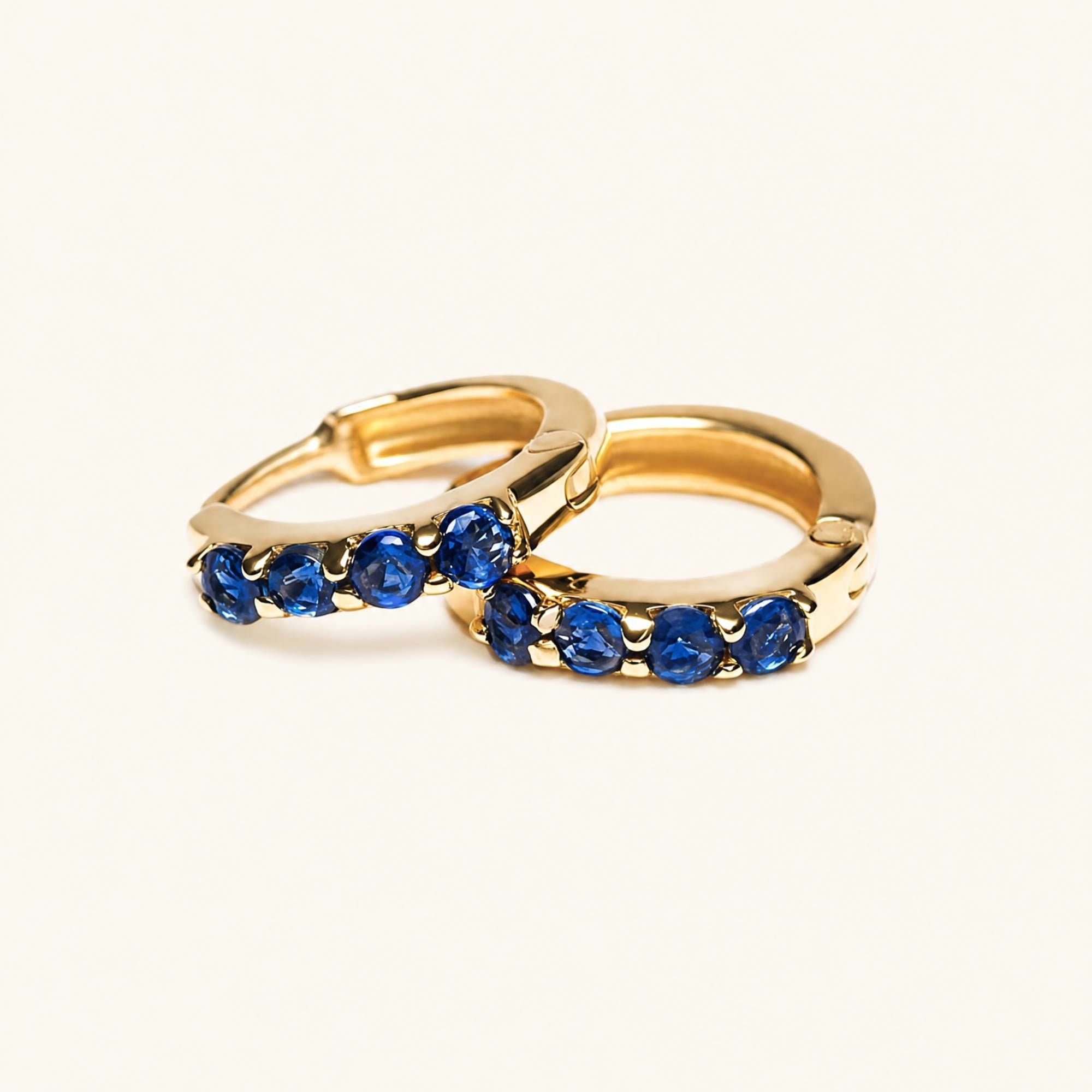 Sumitra hoops Sapphire - yellow gold