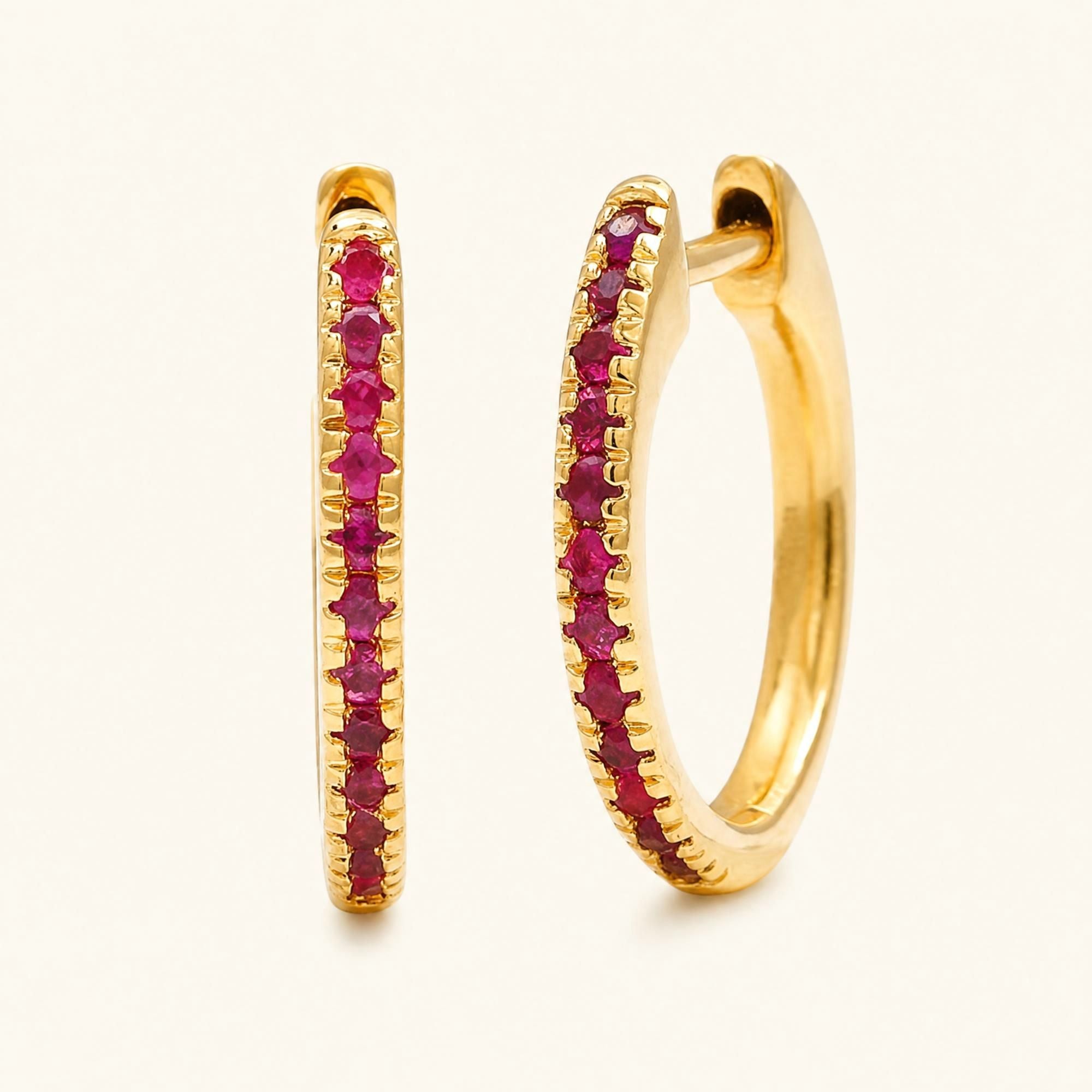 Ujala hoops Ruby - yellow gold