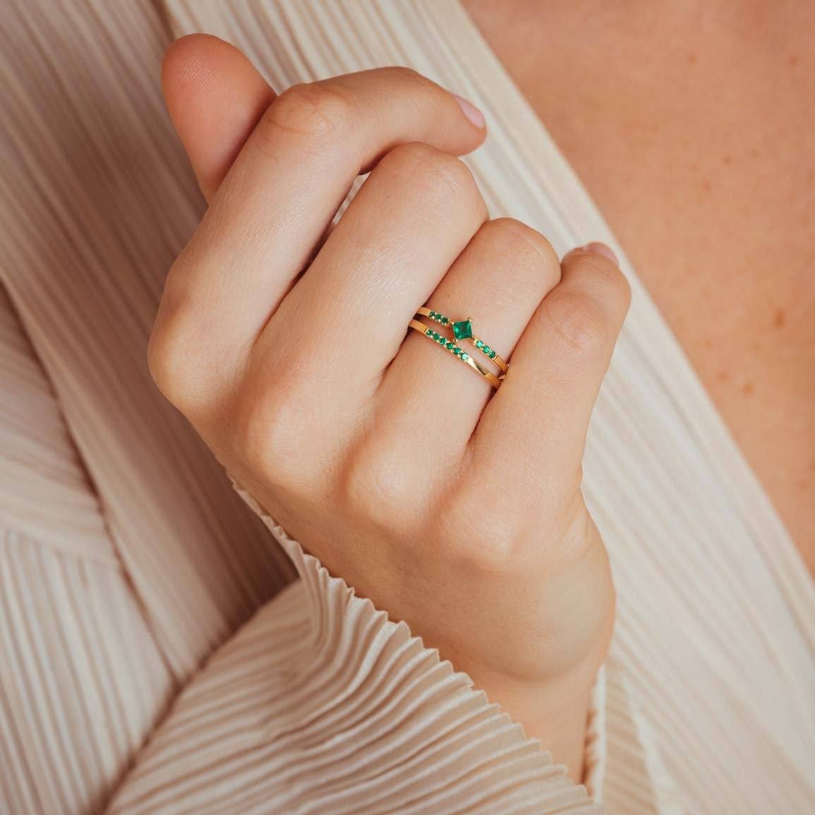 Kali and Nisha ring, emerald and gold